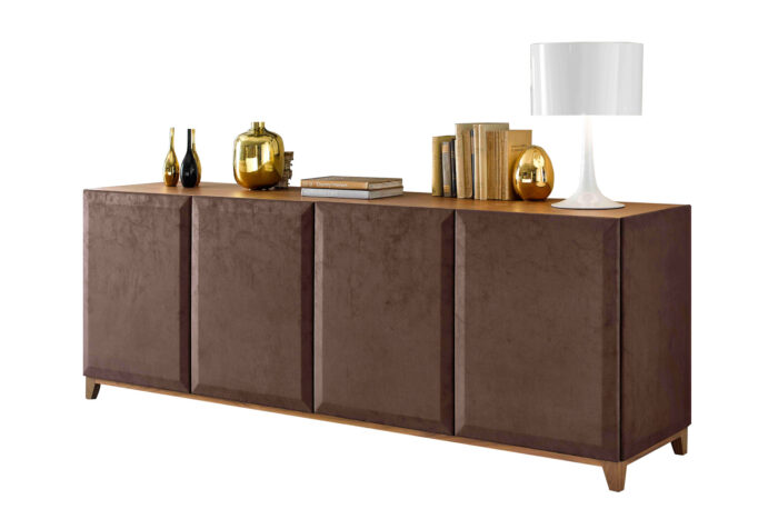 23.204 - Credenza in Noce Canaletto con ante tappezzate, due vassoi estraibili e porta bicchieri