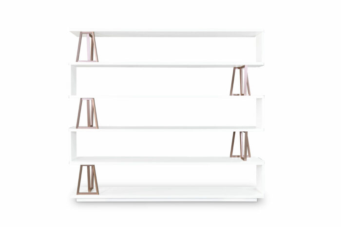 24.36 - Libreria in legno da cm 225, con particolari elementi geometrici in finitura metallica . - immagine 6